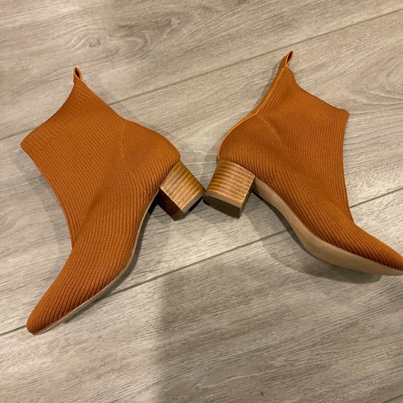 JOIE Boot Bootie Neely Knit Cognac Block Heel  Ribbed Sock Size 9 - Picture 4 of 10